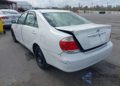 2005 Toyota Camry Le из США, поврежденный, VIN 4T1BE32K35U578910